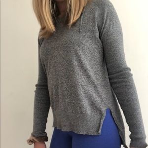 LUCY grey athletic pullover